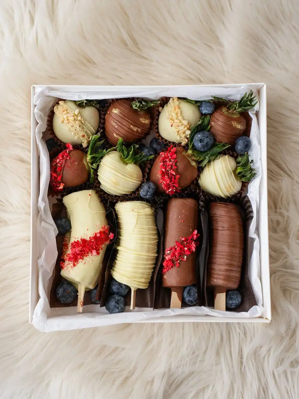Ассорти из фруктов в шоколаде - Еда и напитки (Хобби и отдых) в Оренбург