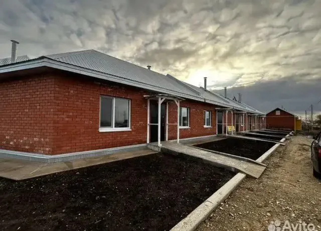 Продается 2-комнатная квартира 54.8 кв.м в Новосергиевке - Дома в Новосергиевка