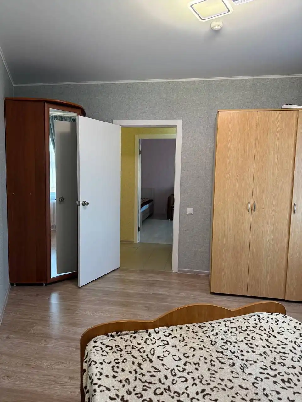 Продается 2-комнатная квартира 54.8 кв.м в Новосергиевке - Квартиры (Недвижимость) в Новосергиевка