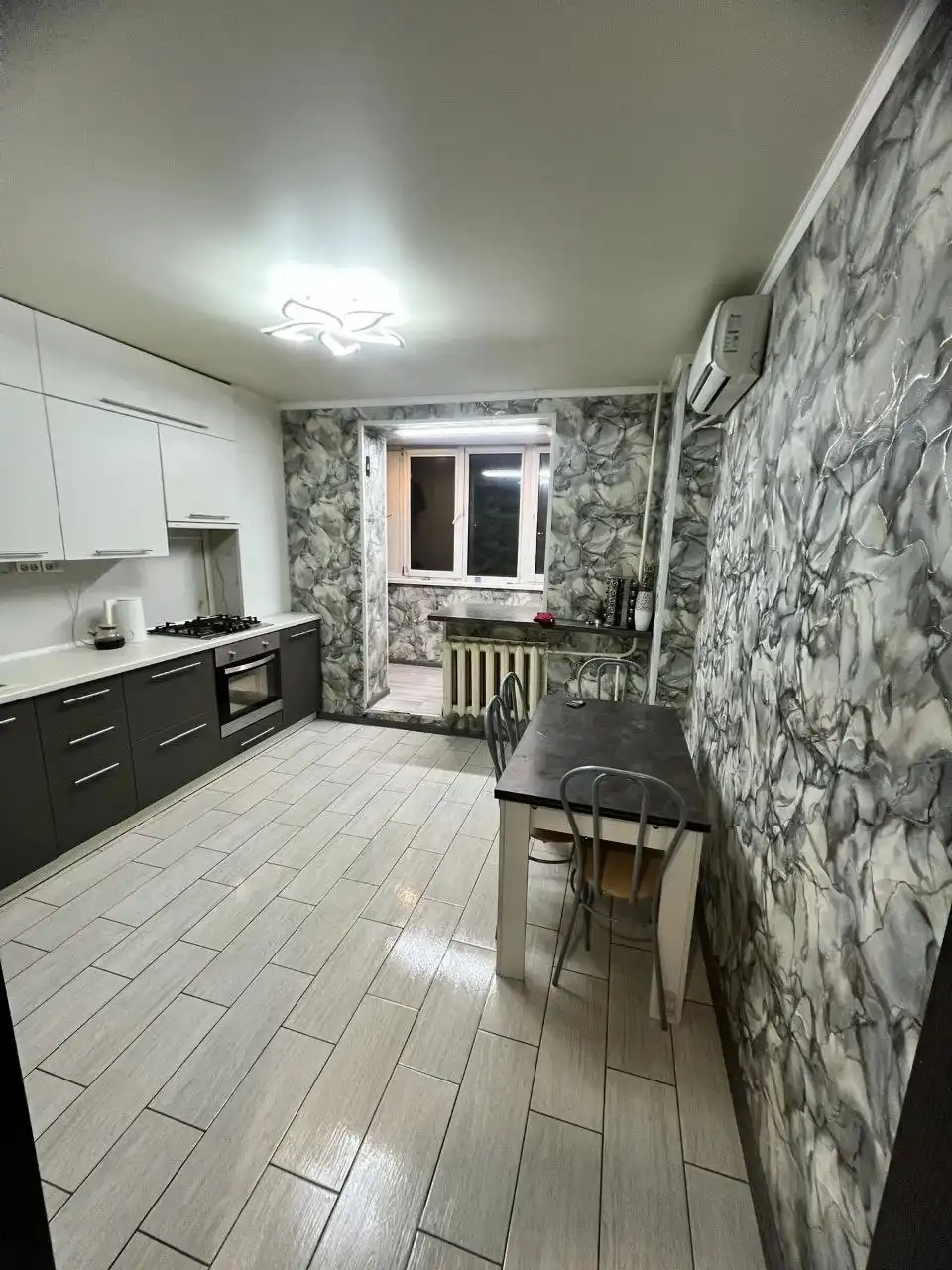 Большая 1-комнатная квартира 41.3 м² в микрорайоне Южный Оренбурга - Квартиры (Недвижимость) в Оренбург