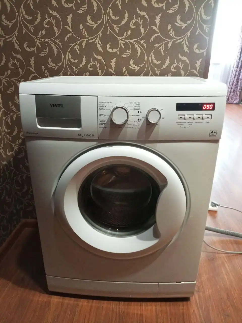 Продажа стиральных машин - Бытовая техника (Барахолка) в Оренбург
