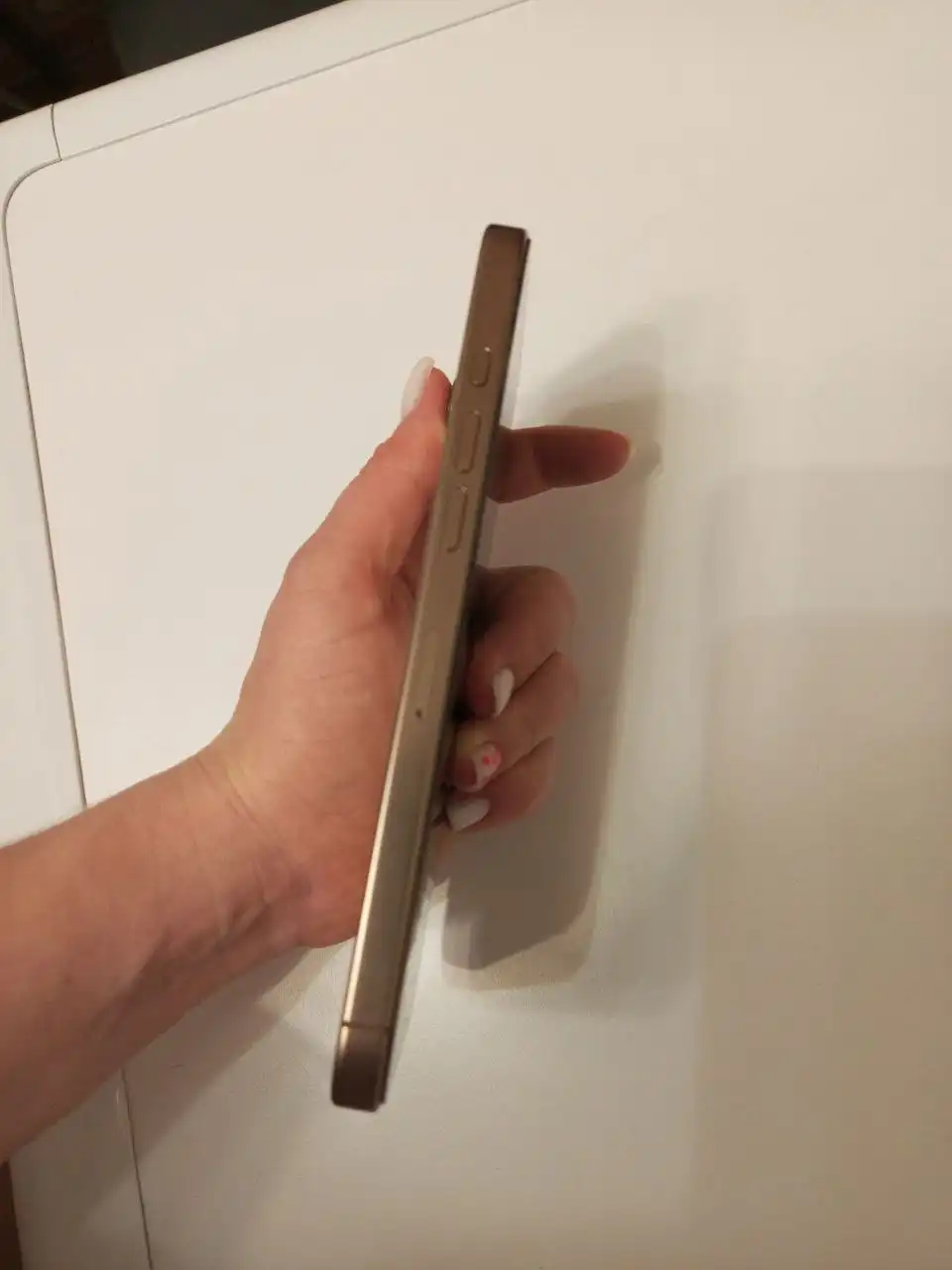 Продажа iPhone 16 Pro Max 256 ГБ золотистый - Смартфоны и телефоны (Электроника) в Оренбург