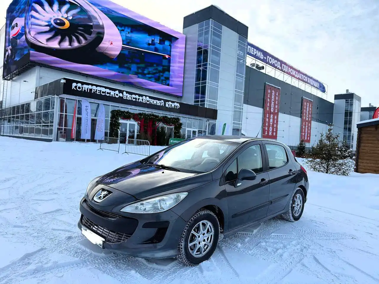 Продаётся Peugeot 308 1.6 MT 2010 года - Авто в Пермь