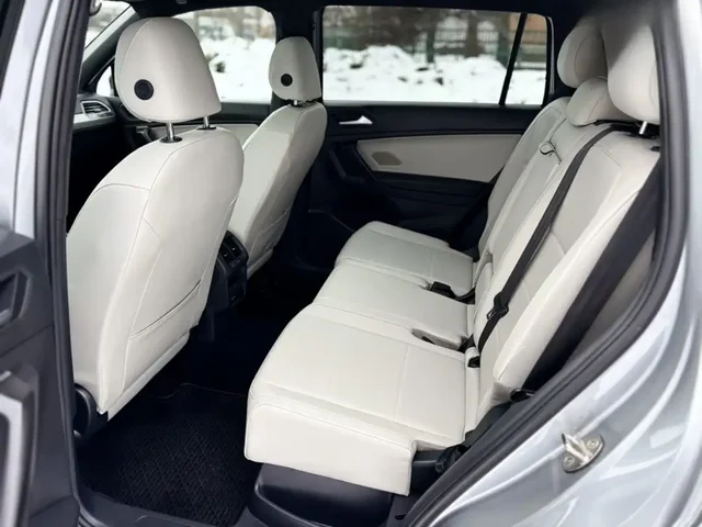 Volkswagen Tiguan 2021 - кроссовер для города и путешествий - Микроавтобусы/Минивэны в Оренбург