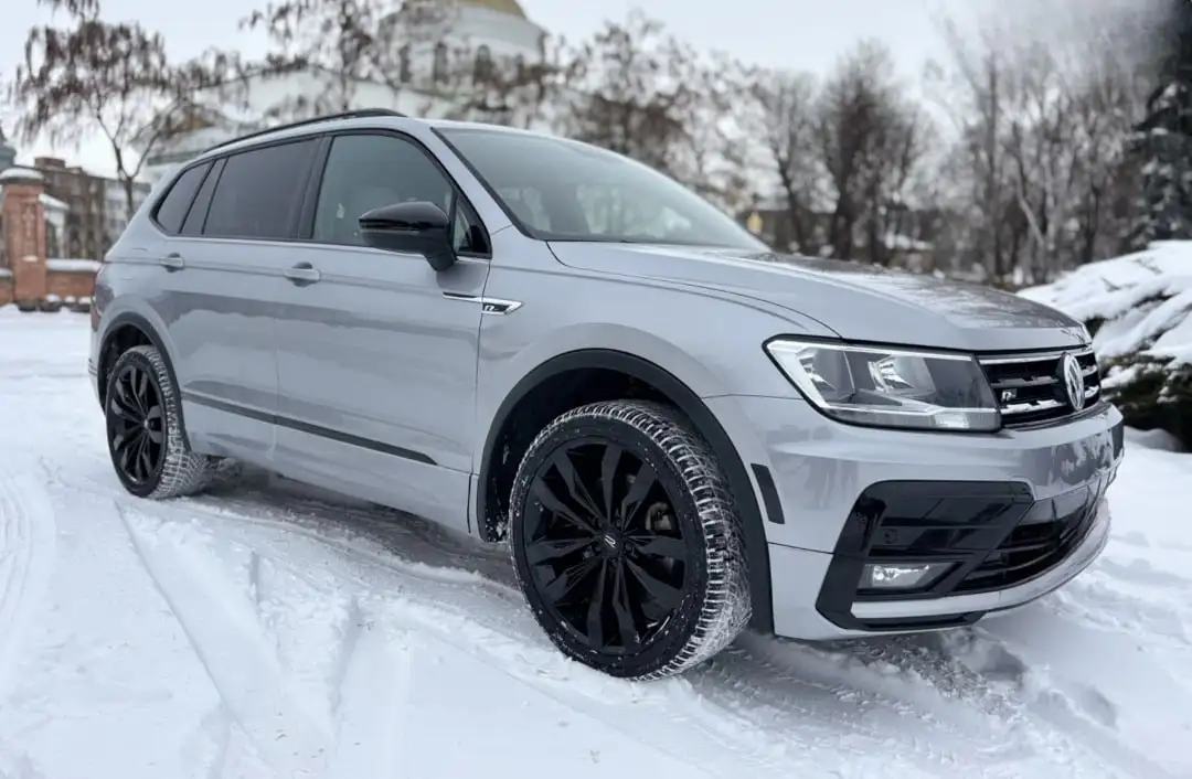 Volkswagen Tiguan 2021 - кроссовер для города и путешествий - Кроссовер (Авто) в Оренбург