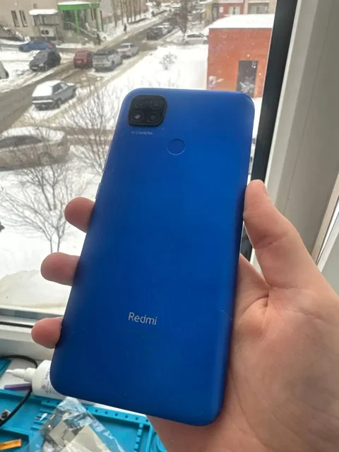 Смартфон Redmi 9A с разбитым экраном - Электроника в Оренбург