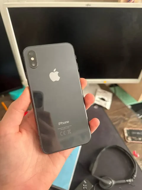 iPhone X без задней камеры с проблемами экрана и аккумулятора - Электроника в Оренбург