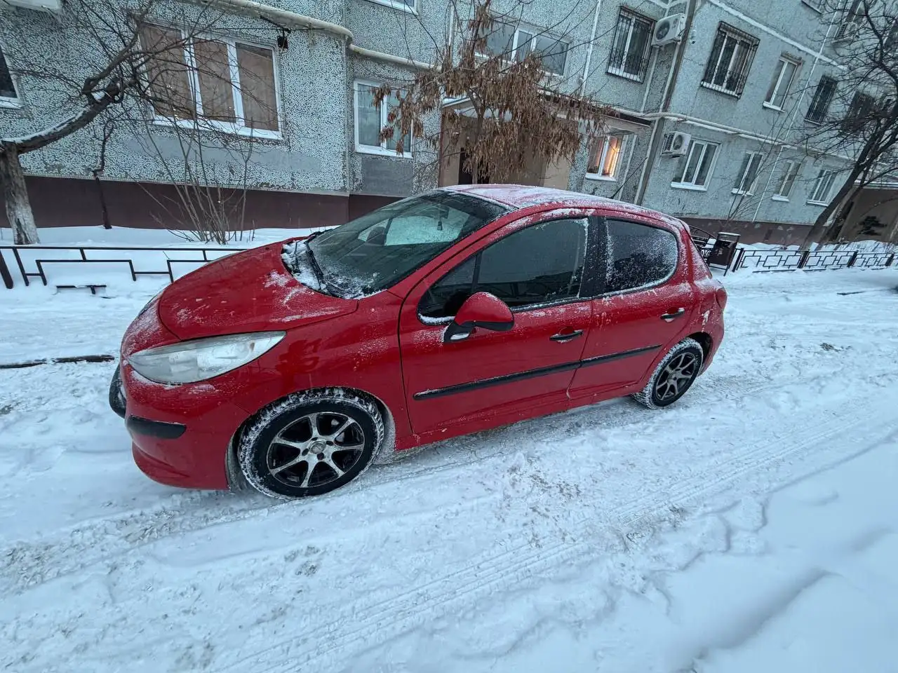 Продам Пежо 207 с отличным техническим состоянием - Авто в Оренбург