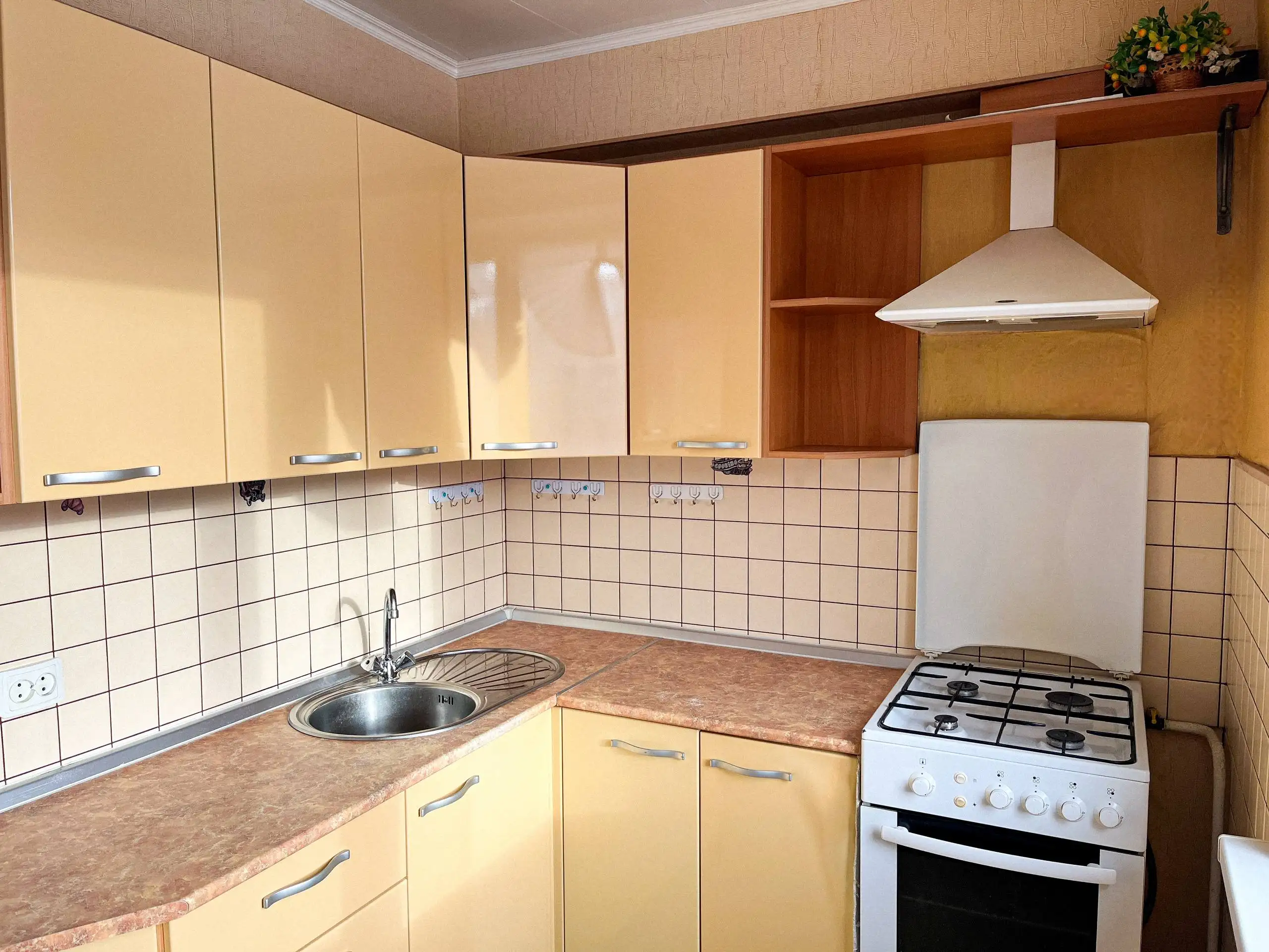 Продажа уютной 2-комнатной квартиры в Оренбурге - Квартиры (Недвижимость) в Оренбург