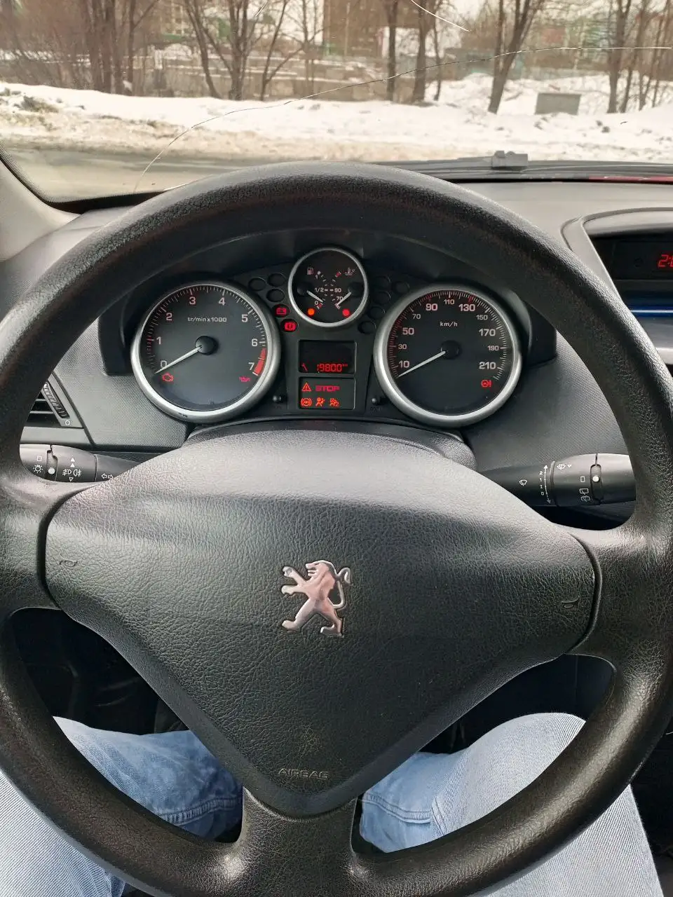 Продажа Peugeot 207 2008 года выпуска - Легковые автомобили (Авто) в Оренбург