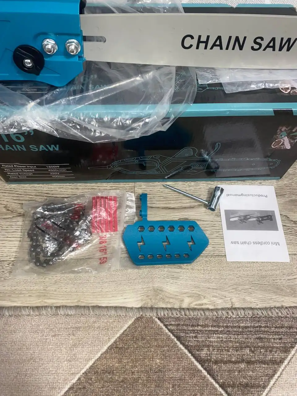 Электропила большая новая с шиной 40 см - Электроинструменты (Барахолка) в Оренбург