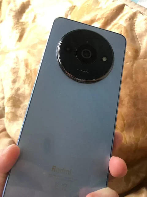 Продам Redmi A3 - Аккумуляторы и пауэрбанки в Оренбург