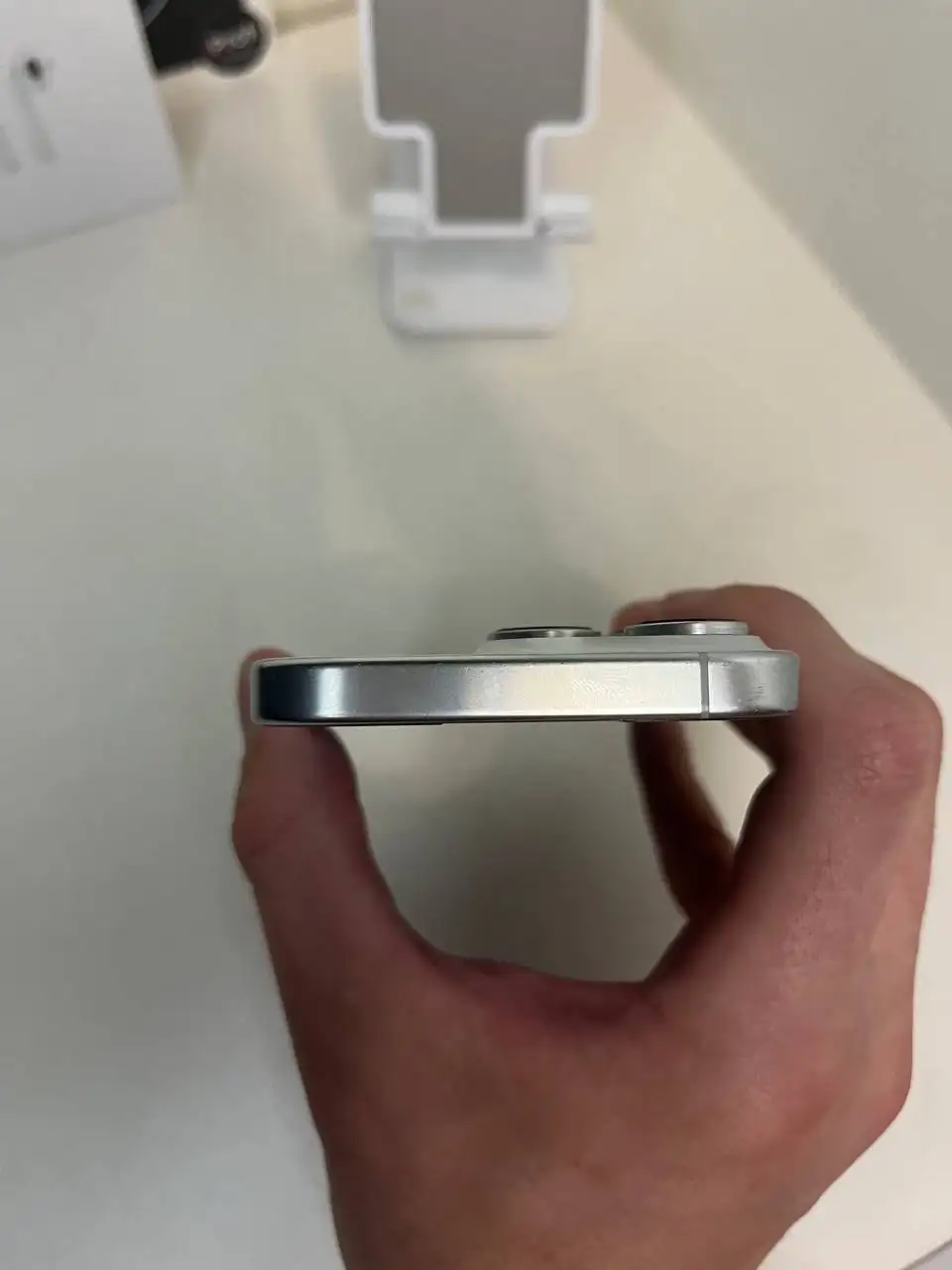 Продажа iPhone 16 Pro Silver 128 gb - Смартфоны (Электроника) в Оренбург