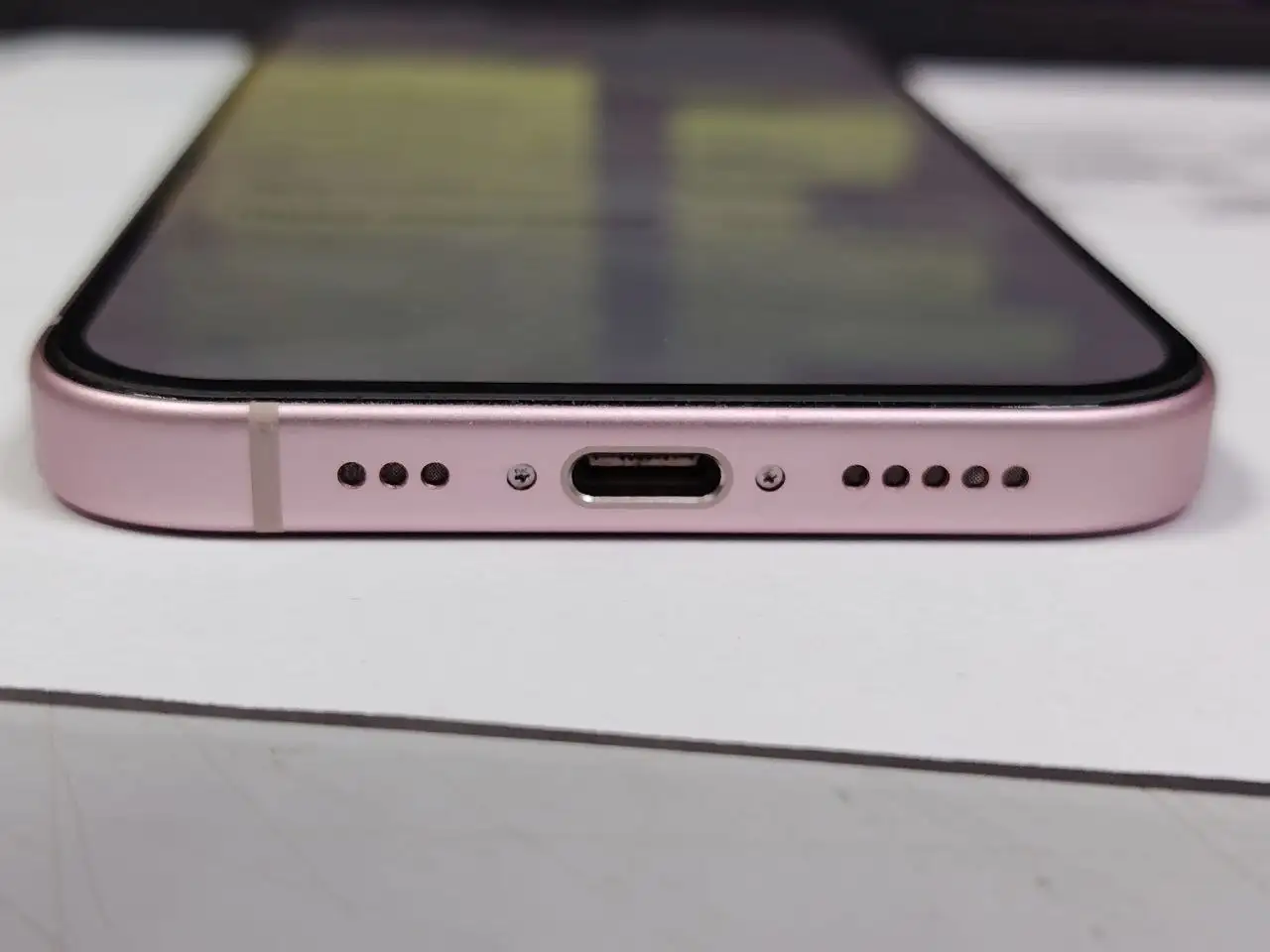 Продам iPhone 15 с чеком - Смартфоны и телефоны (Электроника) в Оренбург