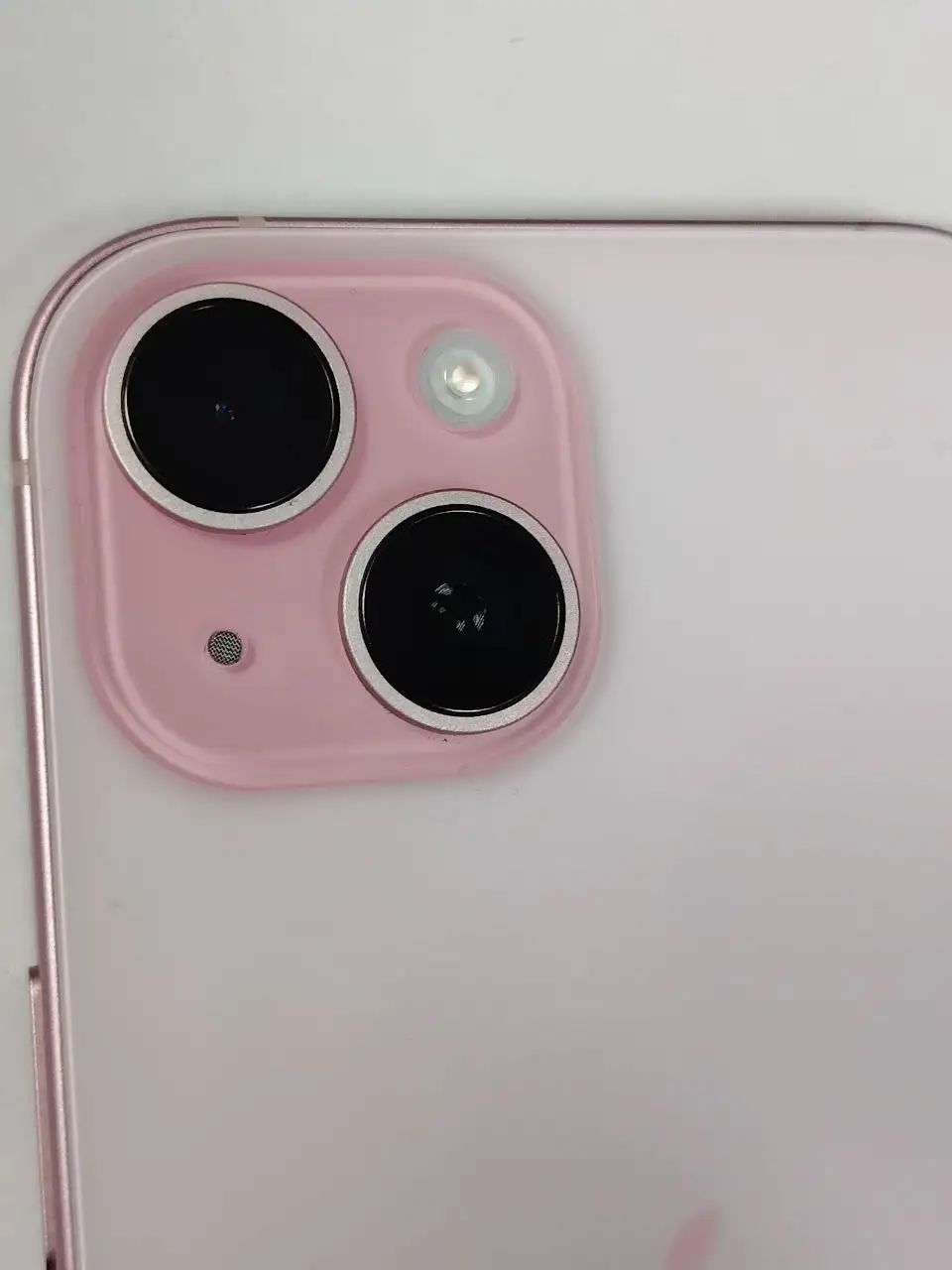 Продам iPhone 15 с чеком - Смартфоны и телефоны (Электроника) в Оренбург