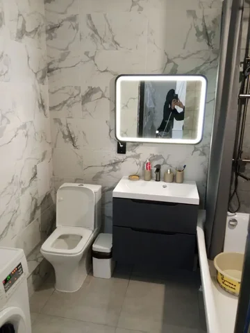 Услуги плиточника для санузла под ключ - Доставка мебели в Оренбург