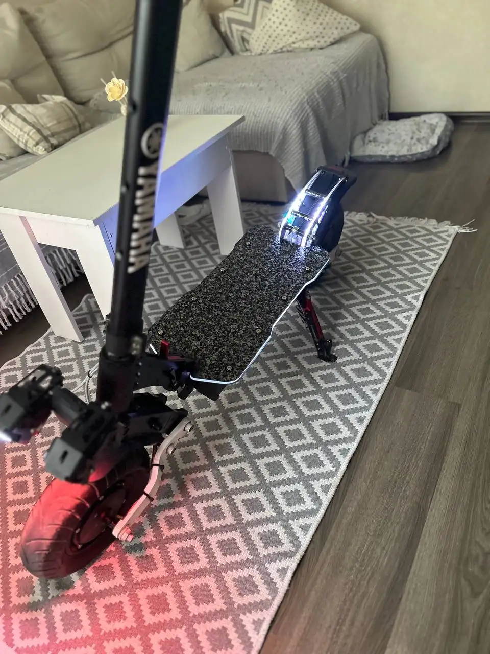 Продажа электросамоката с дополнительным оборудованием - Электроника в Оренбург