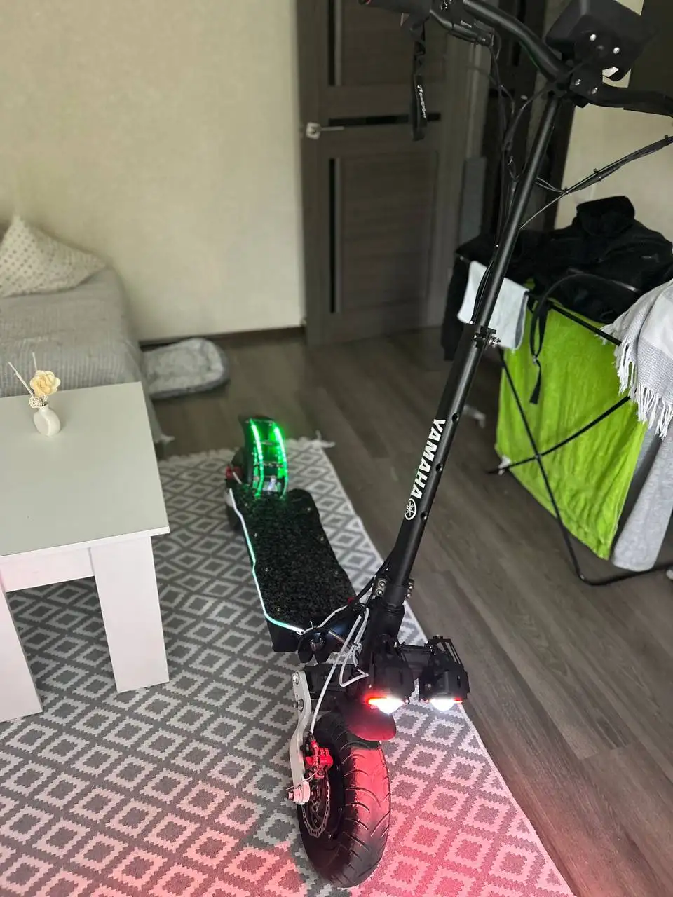 Продажа электросамоката с дополнительным оборудованием - Электроника в Оренбург