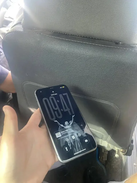 iPhone 11 128 ГБ черный - Телефоны и смартфоны в Братск