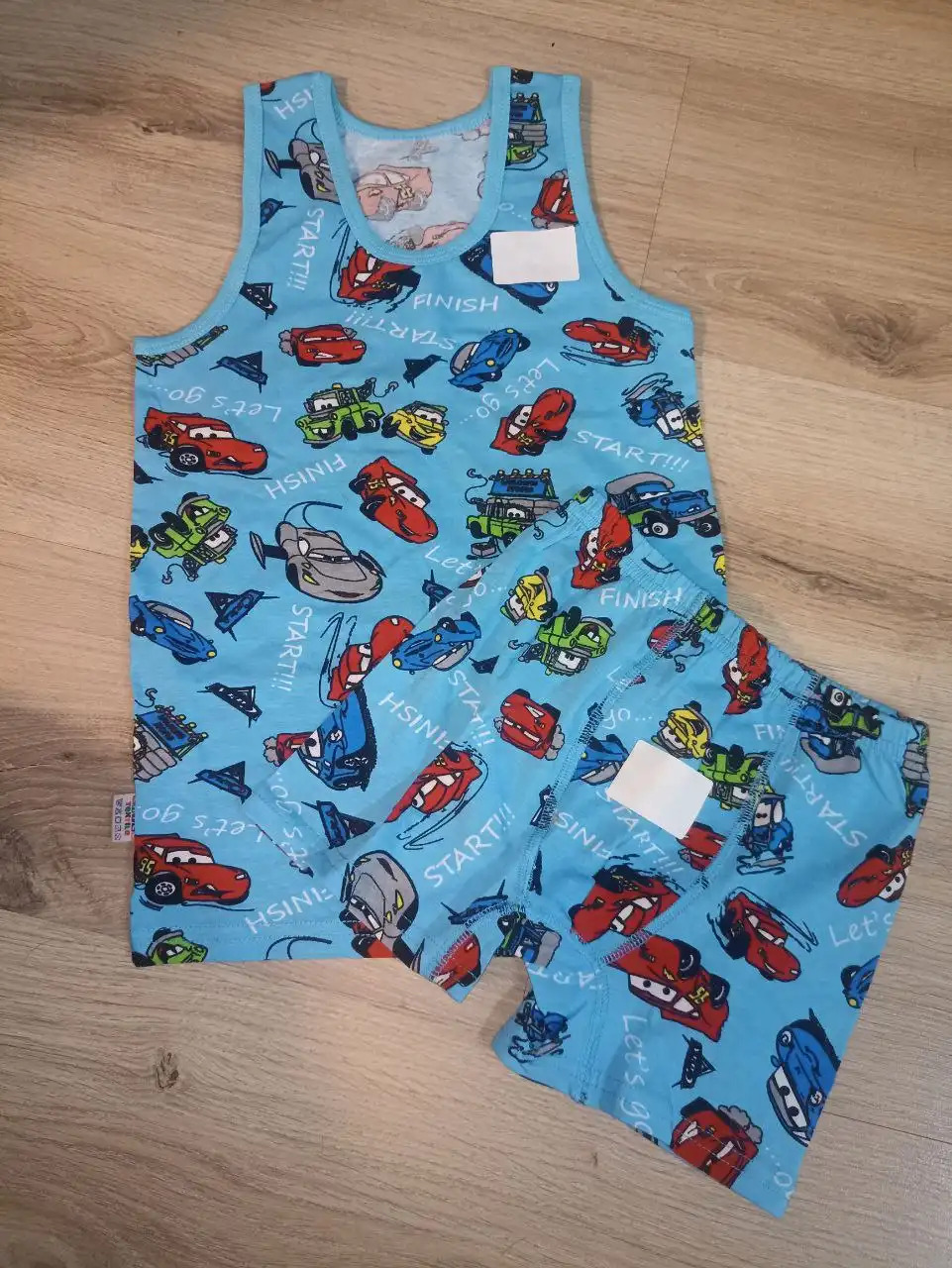 Комплект одежды 7-8 лет