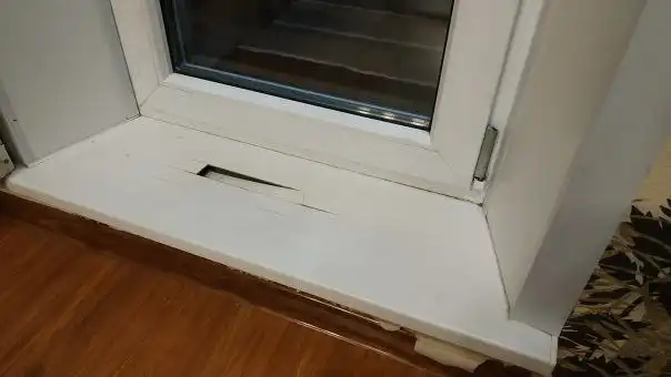 Замена балконного порога на ламинат