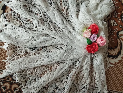 Шали паутинка в ассортименте - Барахолка в Братск