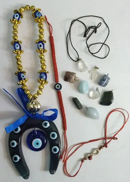 Продажа оберегов и подвесок из камней - Детские вещи в Братск