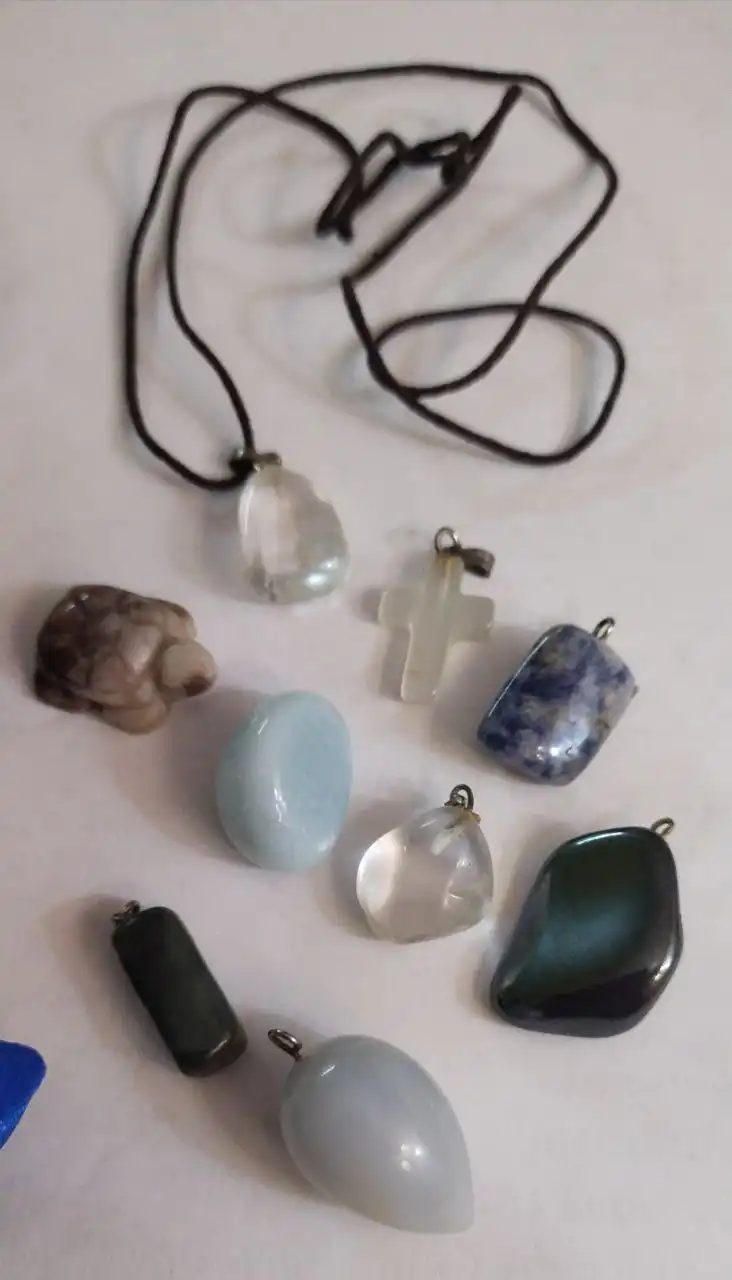 Продажа оберегов и подвесок из камней - Барахолка в Братск