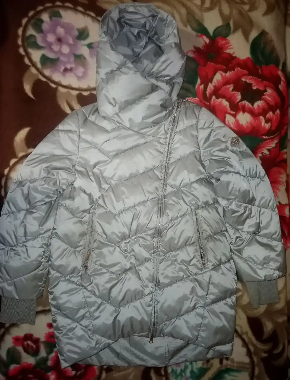 Зимняя куртка 46 размера - Барахолка в Братск