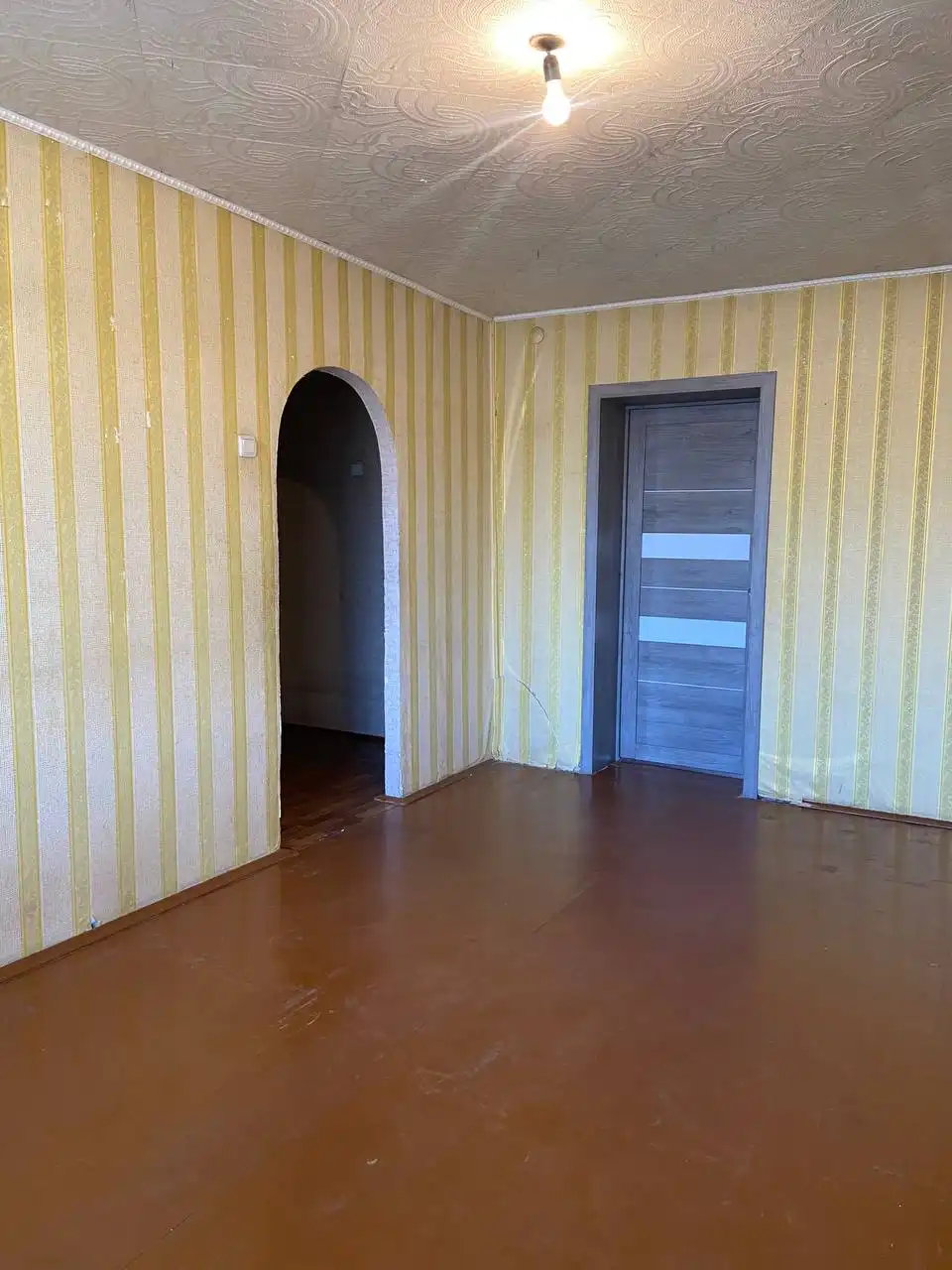 Продажа 2-комнатной квартиры в центре Вихоревки - Квартиры (Недвижимость) в Вихоревка