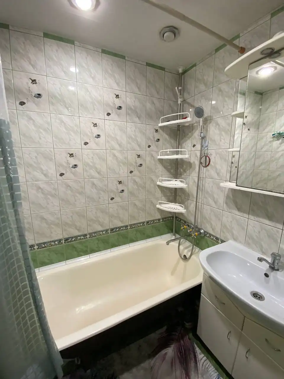 Продается 3-комнатная квартира в центре Братска - Квартиры (Недвижимость) в Братск