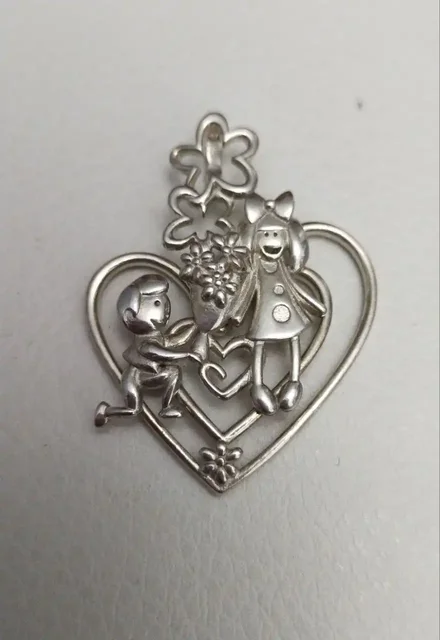 Продам подвеску серебро - Детские товары в Братск