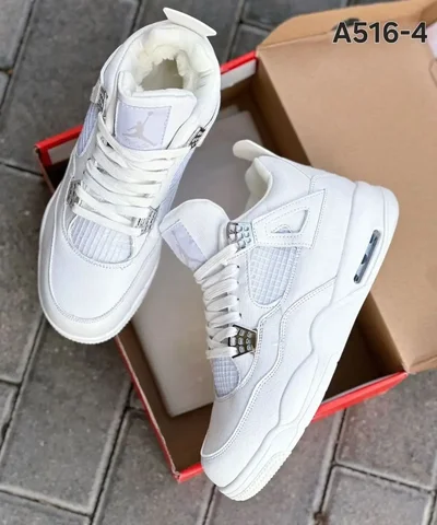 Продажа зимних шин в Братске - Автозапчасти для Nissan в Братск