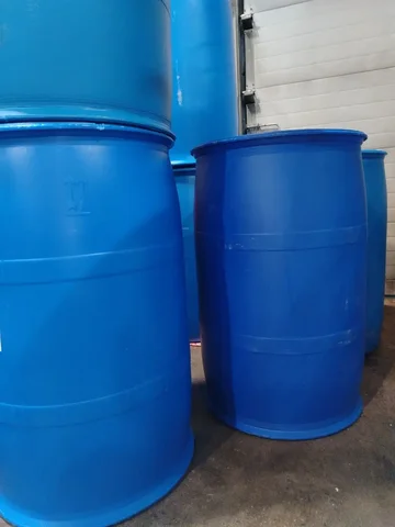 Продажа пластиковых бочек 227 литров - Рукоделие/Хендмейд в Братск