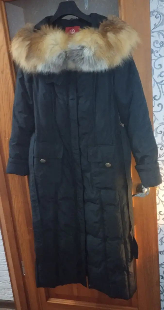 Продам зимний пуховик размер 44-46 - Верхняя одежда (Одежда) в Братск