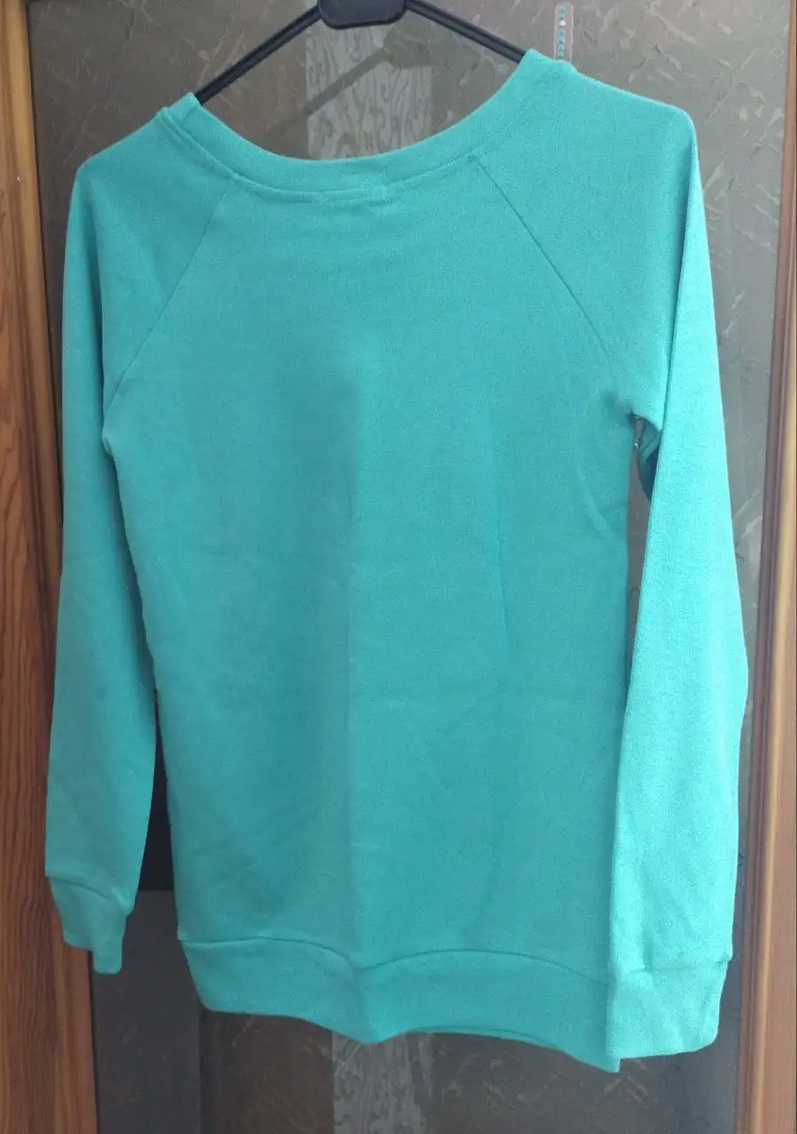 Продам одежду с этикеткой, размер примерно 48 - Одежда в Братск