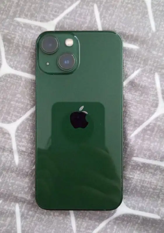 Продам iPhone 13 mini в хорошем состоянии - Смартфоны (Электроника) в Братск