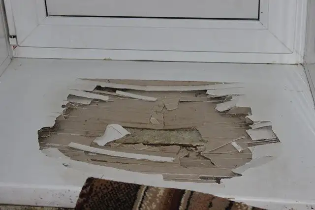 Замена балконного порога на ламинат - Ремонт и строительство (Услуги) в Братск