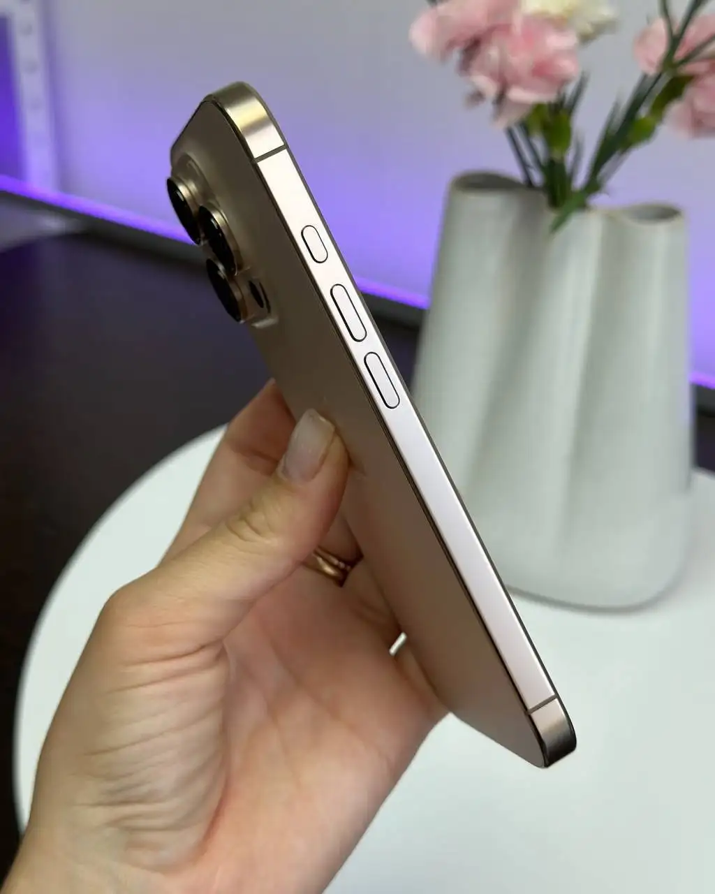 iPhone 16 Pro Desert Titanium 256Gb - Смартфоны (Электроника) в Братск