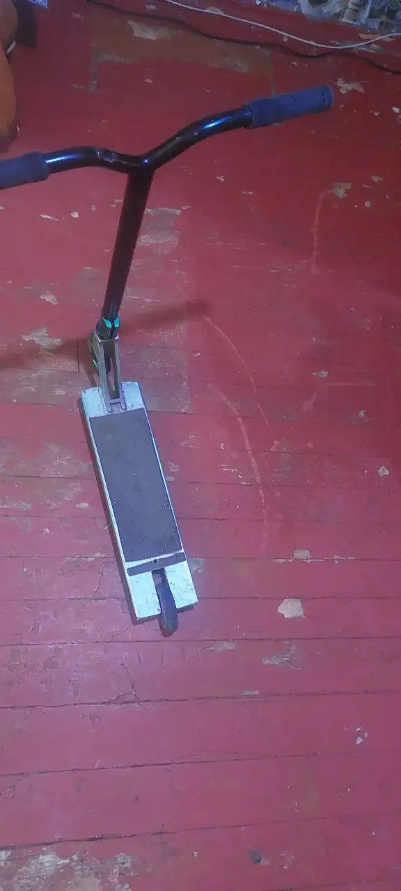 Продам трюковой самокат - Спорттовары (Барахолка) в Братск