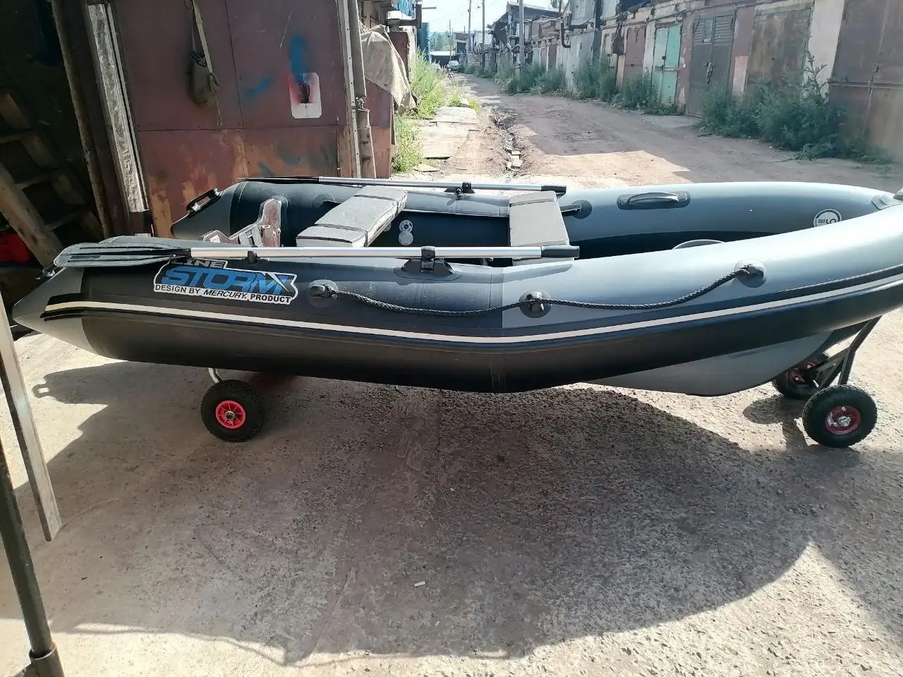 Продам за ценой в личку - Барахолка в Братск