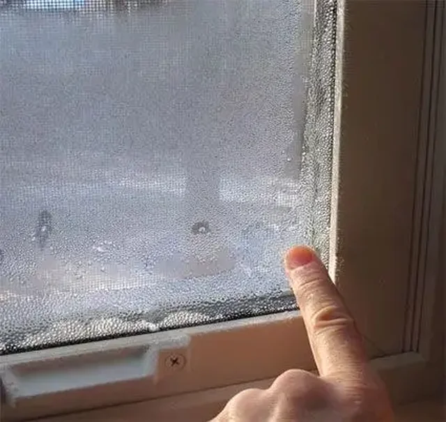 Замена стеклопакетов на пластиковых окнах и балконных дверях - Юридические и документные услуги в Братск