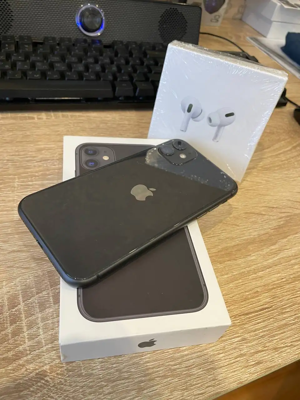 Продам Айфон 11 128Гб - Смартфоны (Электроника) в Братск