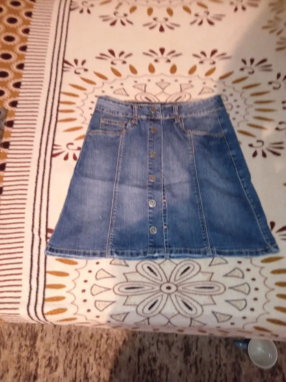 Отдам вещи и сапоги 42-44 и 37-38 размер - Барахолка в Братск