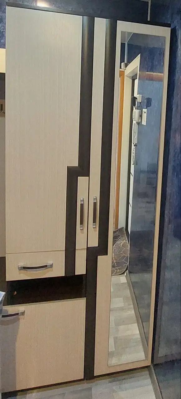 Продам прихожую - Барахолка в Братск