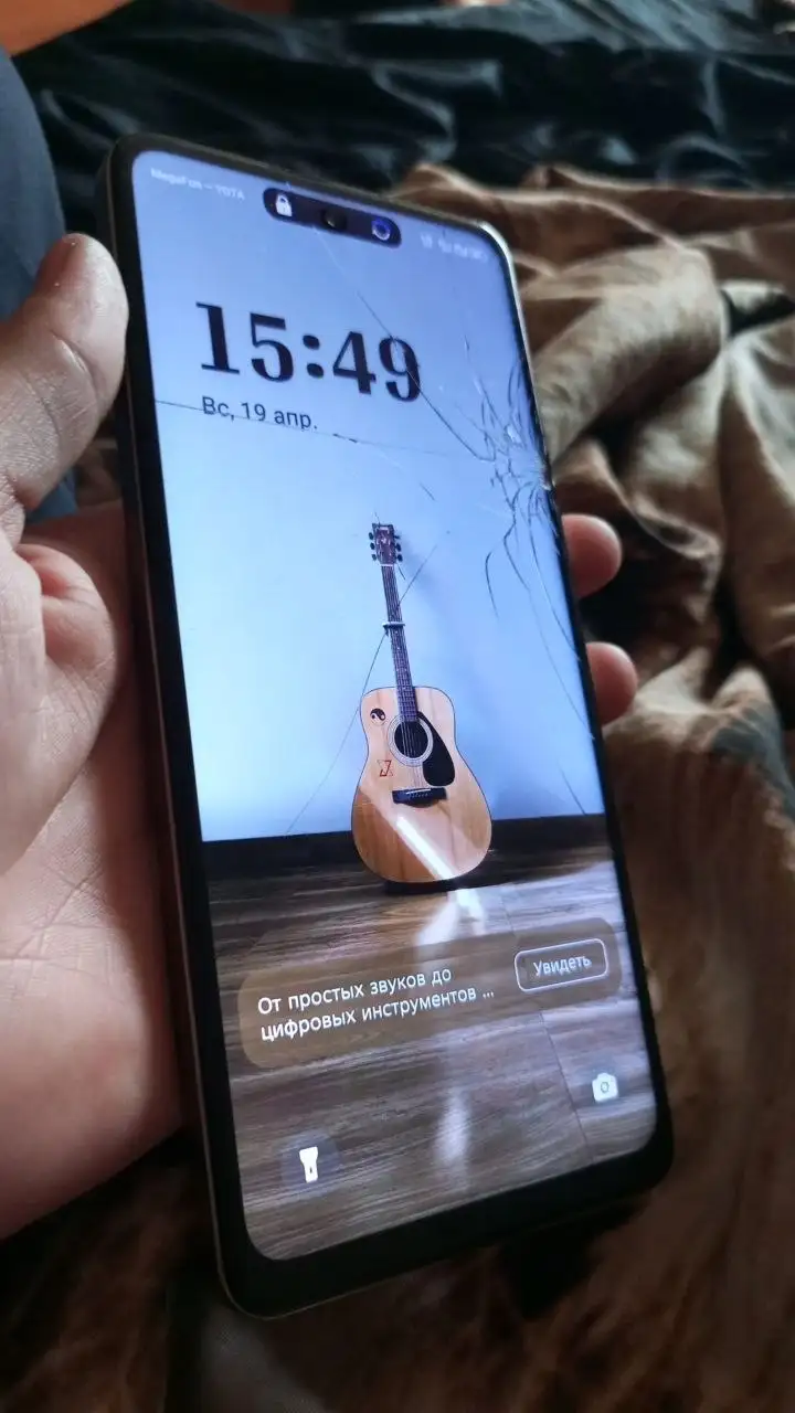 Продам смартфон Infinix 30 с разбитым экраном - Смартфоны и телефоны (Электроника) в Братск
