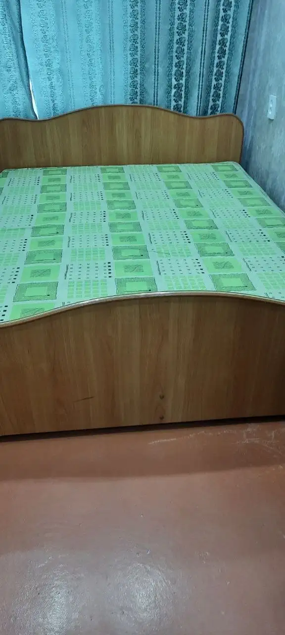 Продам двухспальную стальную кровать - Мебель (Барахолка) в Братск