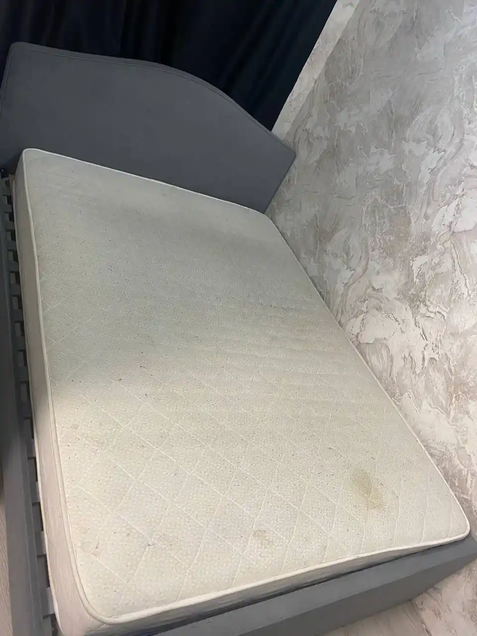 Продается кровать в отличном состоянии - частное объявление в Тюмень