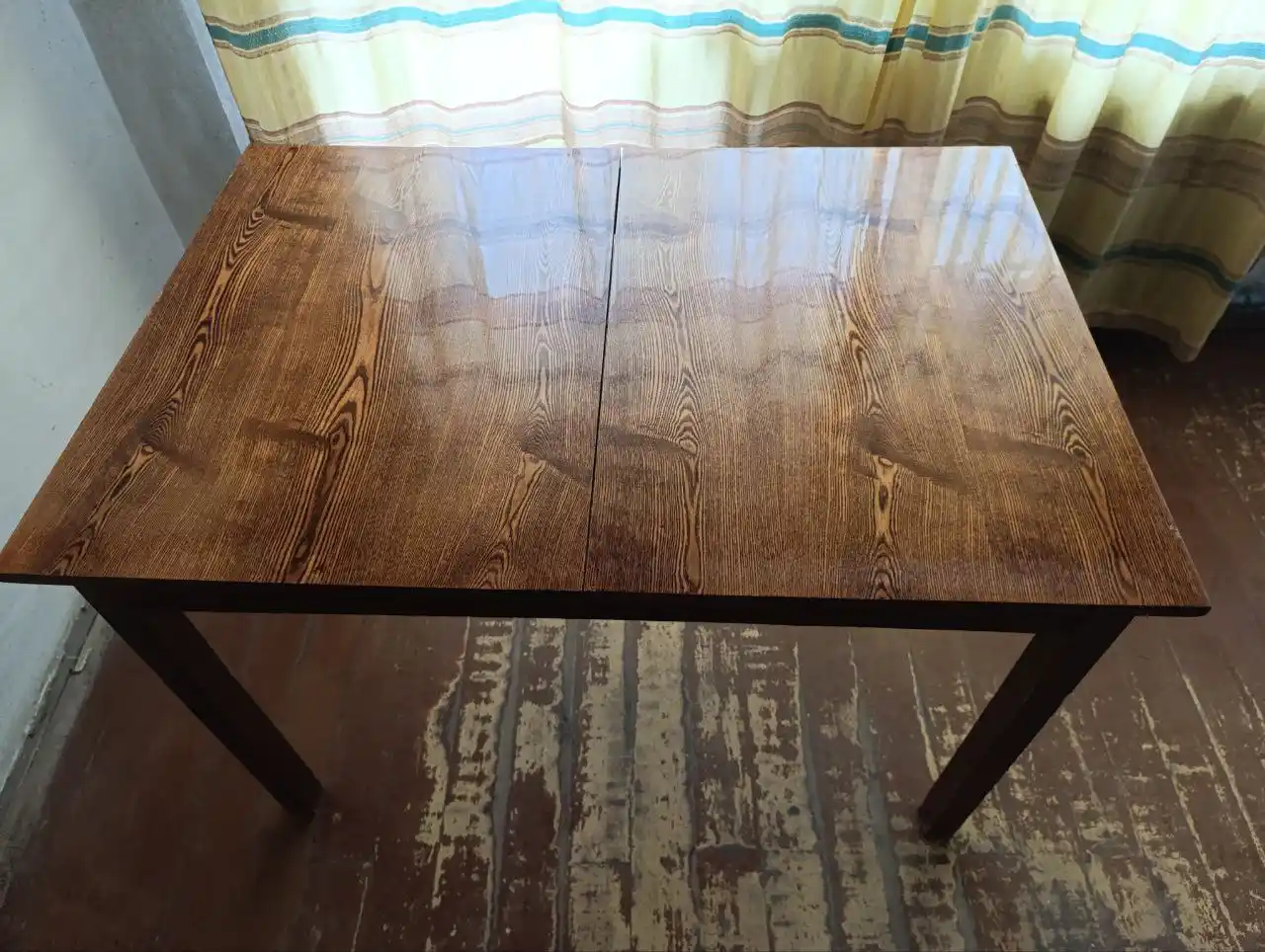 Стол полированный деревянный раздвижной СССР - частное объявление в Тюмень