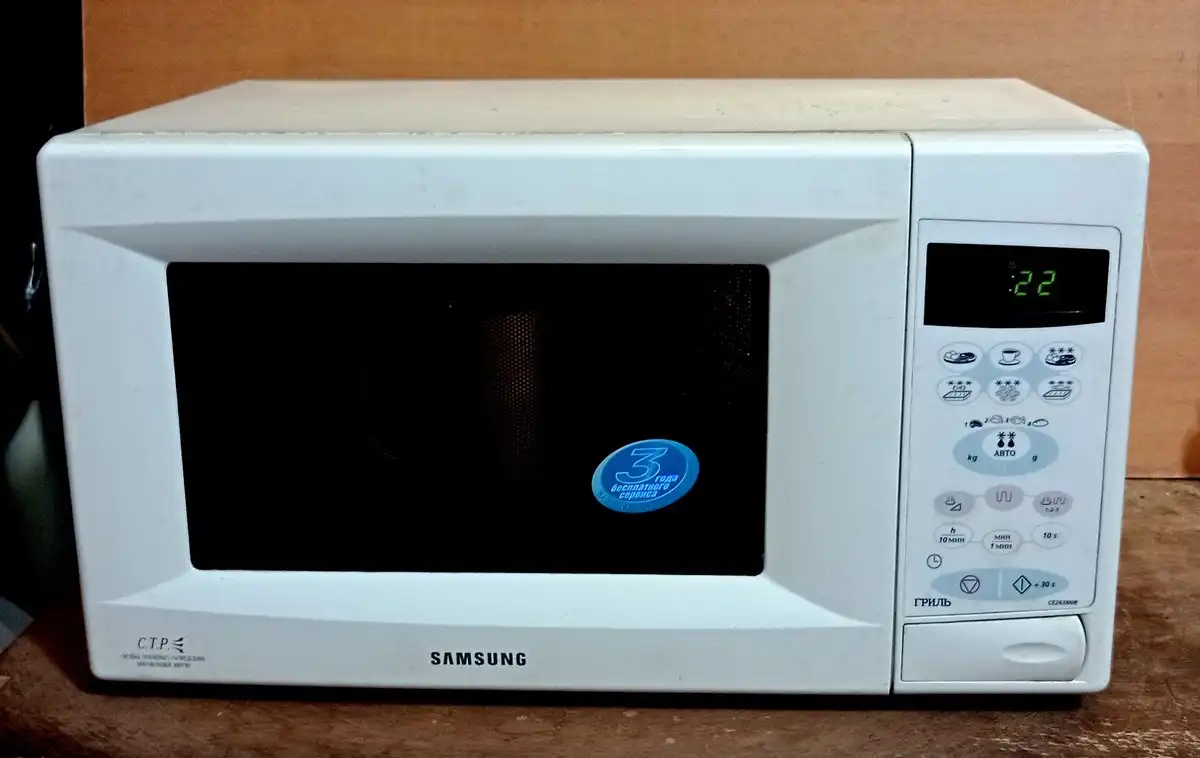 Продам СВЧ Samsung 20л